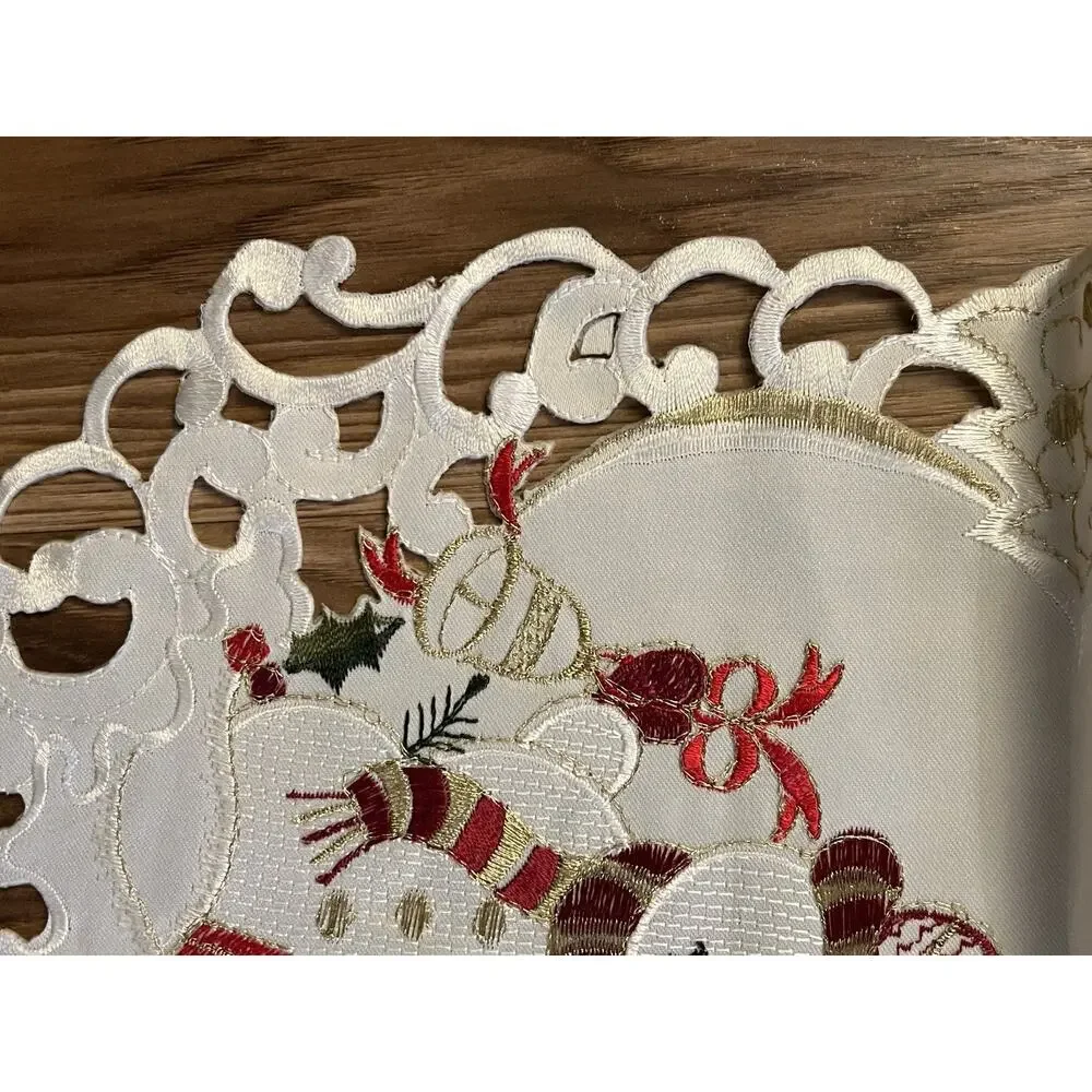 Embroidered Snowman Christmas Table Runner 68x13 Cutwork Lace NEW